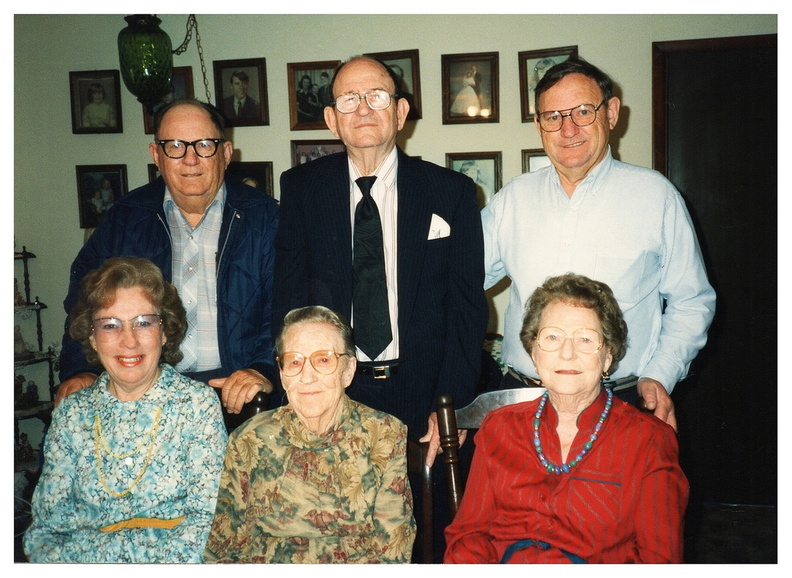 Back Row: Carson, Joel, Oliver McPherson. Front row: Ada, Floy, Novella McPherson.
Genealogy Link: Ada McPherson Muxó 00057.jpg