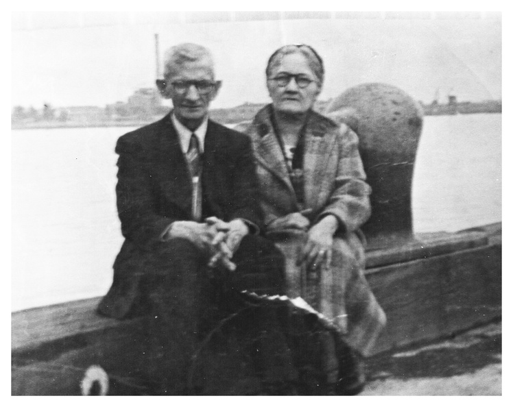 Francisco Muxó, Dolores “Lolita” Ríos Muxó p000212.jpg